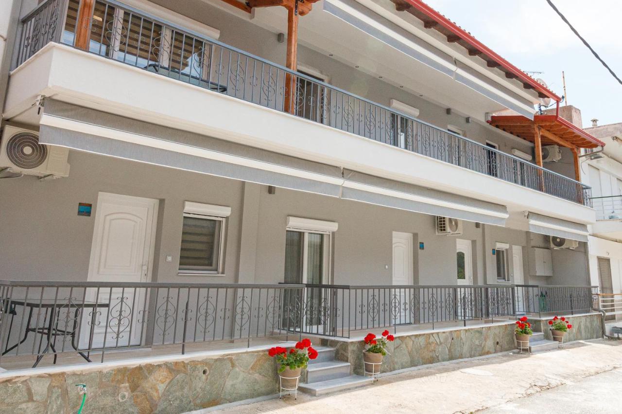 Lofos Apartments In Vergia Halkidiki Созополи Екстериор снимка